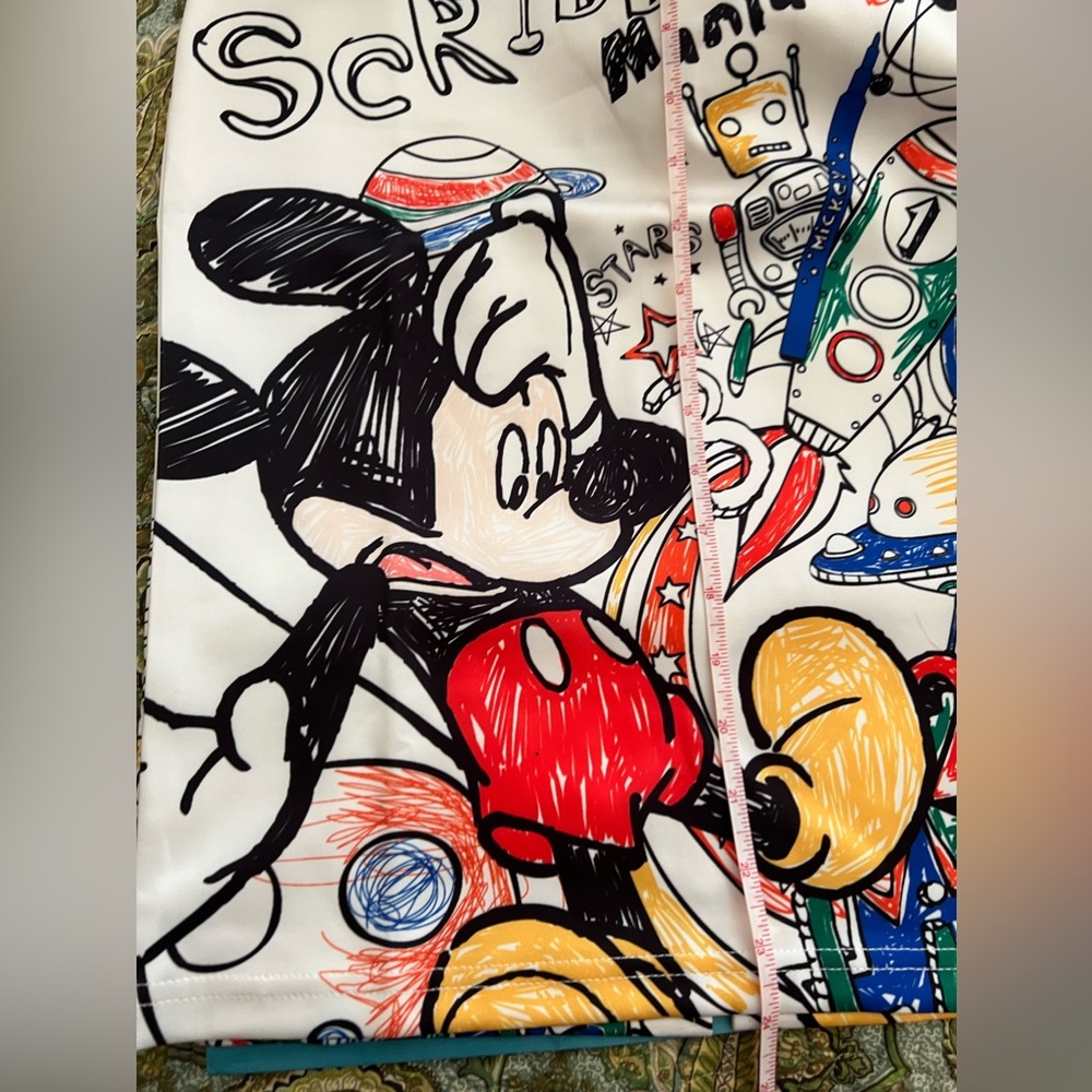 Beautiful pencil graphic comic skirt. Disney characters! NWOT